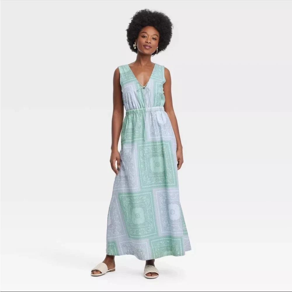 Universal Thread Mint and Light Blue Printed Maxi Dress